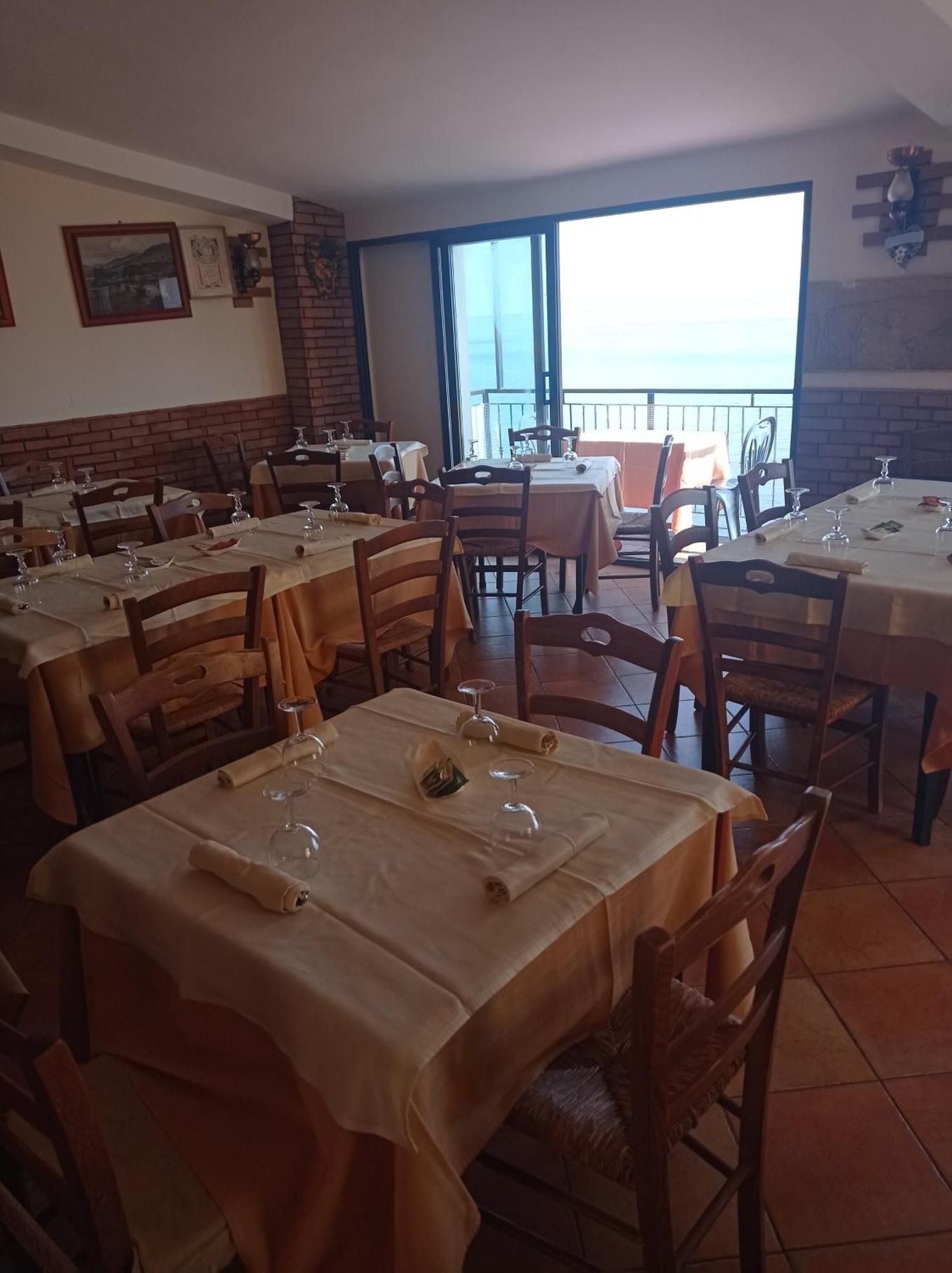 Casa Vacanze Mm Rooms Scilla Buitenkant foto